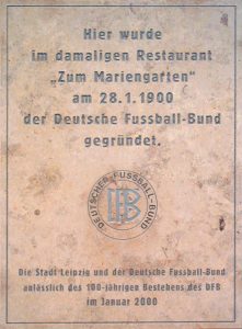 Gedenktafel für die Gründung des DFB. Entwurf Harald Alff.
